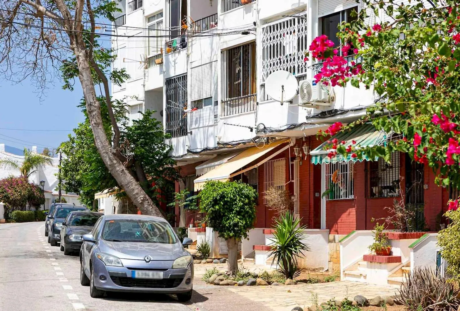 Pass The Keys Cozy Studio In Heart Of Nueva Andalucia Marbella