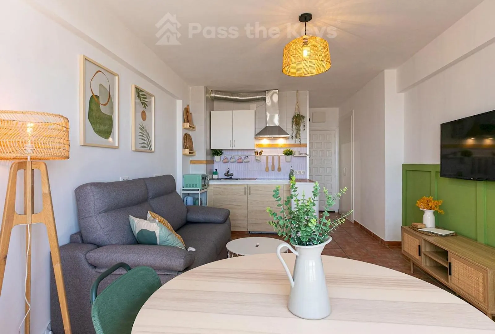 Pass The Keys Cozy Studio In Heart Of Nueva Andalucia Marbella